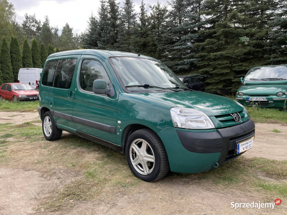 Peugeot Partner 20 Diesel 2004r 5Osobowy Z Warszawa