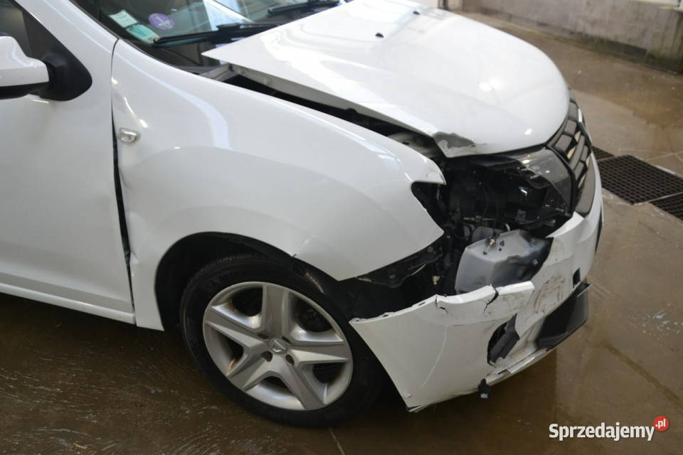 Dacia Sandero 10 benzyna 75 ledy klimatyzacja