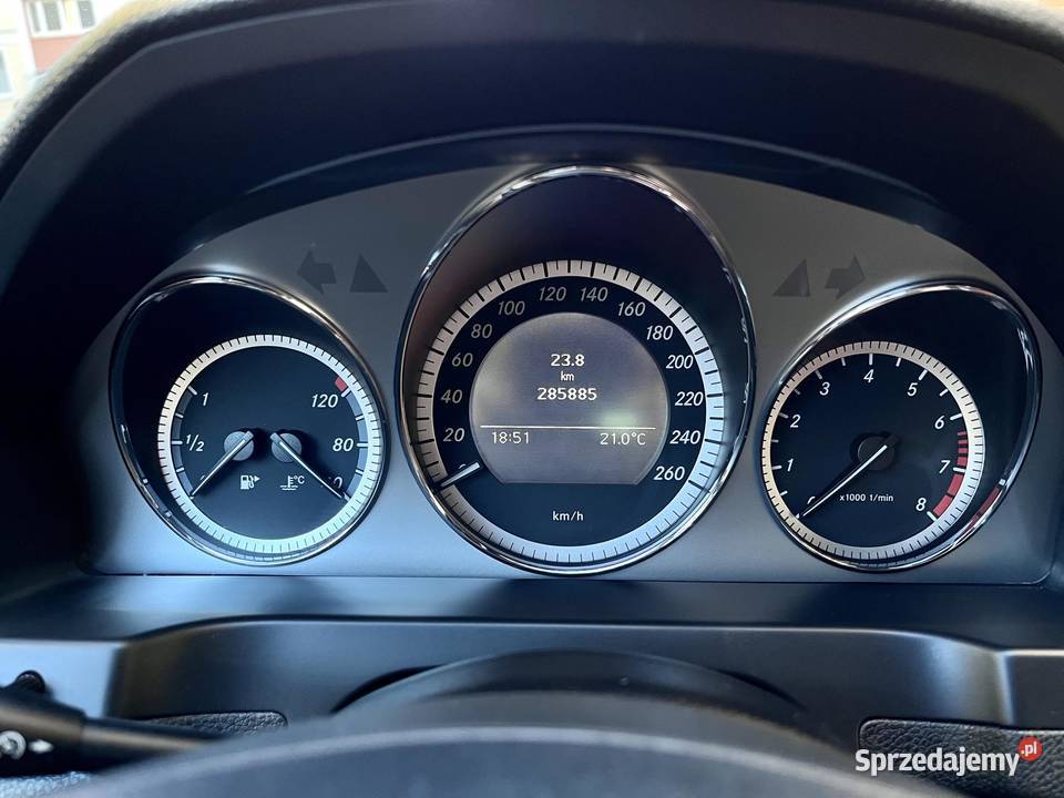 Mercedes Benz C300 30 V6 LPG AMG 2010 Klasa C pomorskie Słupsk sprzedam