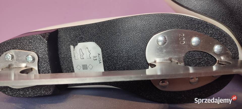 Ocieplane łyżwy figurowe rozmiar 33 wkładka 213 Łyżwiarstwo i hokej