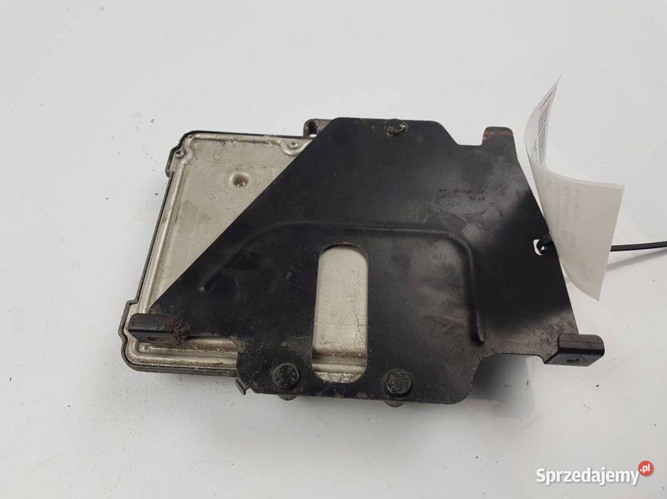 KOMPUTER SILNIKA ECU 237103984R RENAULT TRAFIC osobowe Lipno