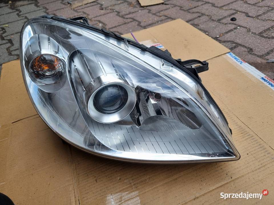 LAMPA PRAWA PRZEDNIA PRZÓD MERCEDES W169 W245