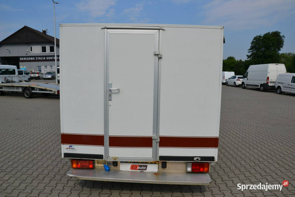 Citroen Jumper sklep food truck witryna pieczywo Kęty