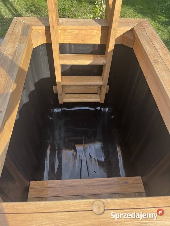 Bania chłodząca do zimnych kąpieli drewniana z Czechowice-Dziedzice