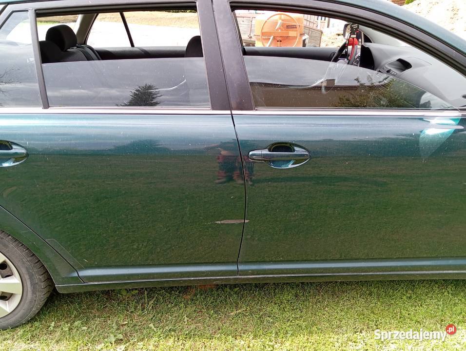 Toyota Avensis T25 18 VVTi 2003 podkarpackie Krzywcza sprzedam
