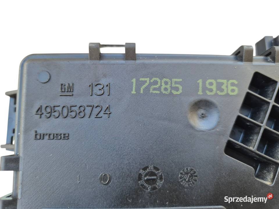 ZAMEK KLAPY BAGAŻNIKA OPEL ASTRA H III 3 GTC HB Działoszyce