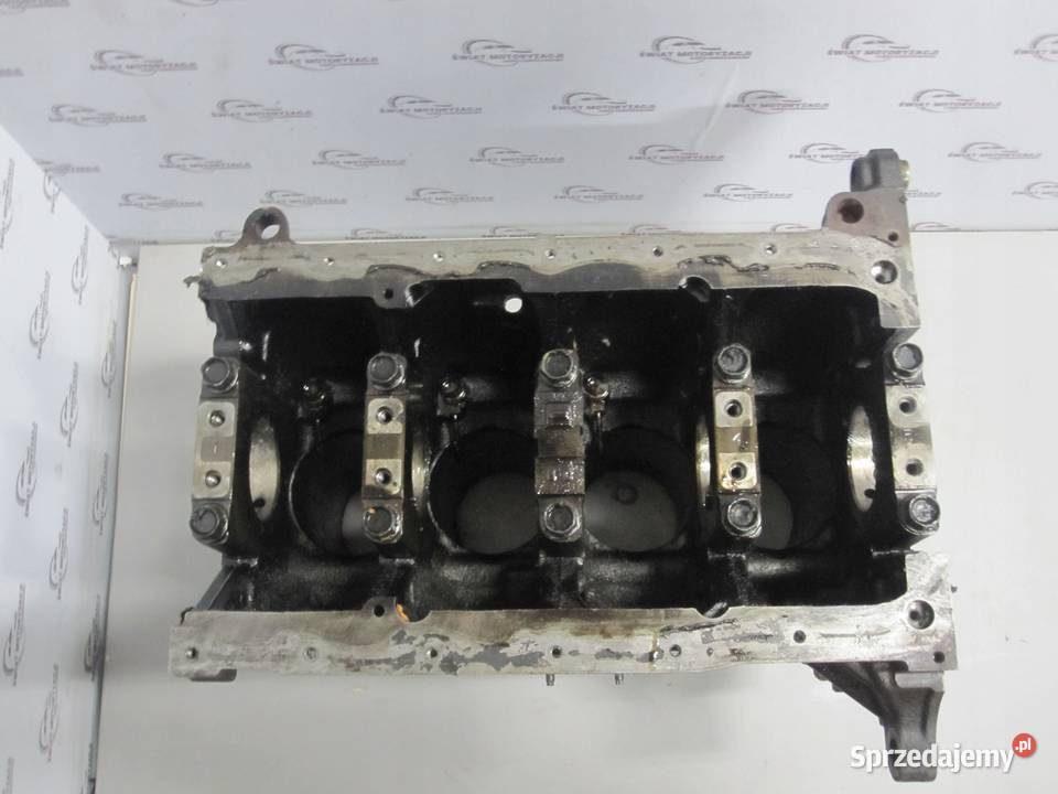 Mazda 6 CX7 22 MZRCD 180 11r R2AA BLOK SILNIKA osobowe