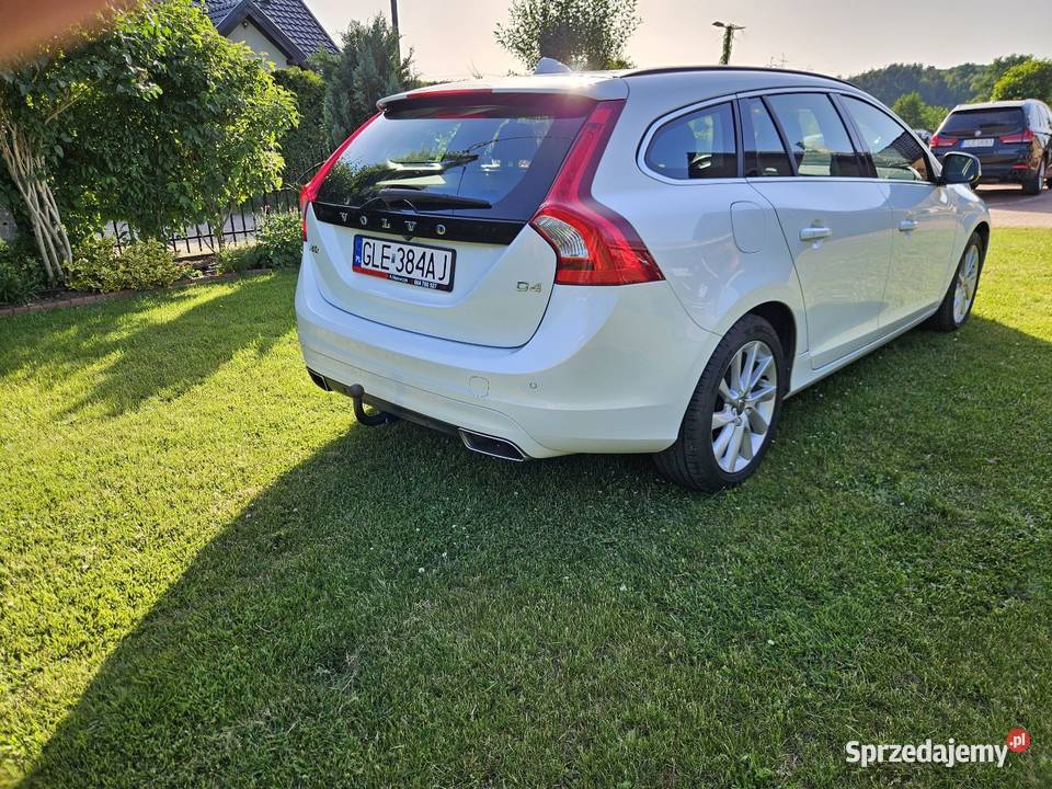 Volvo V60 D4 190 Webasto Aktywny Tempomat Koła skórzana tapicerka Lębork sprzedam