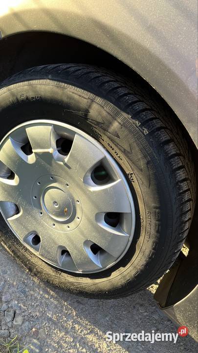 Felgi stalowe z oponami zimowymi R15 Golf Mińsk Mazowiecki