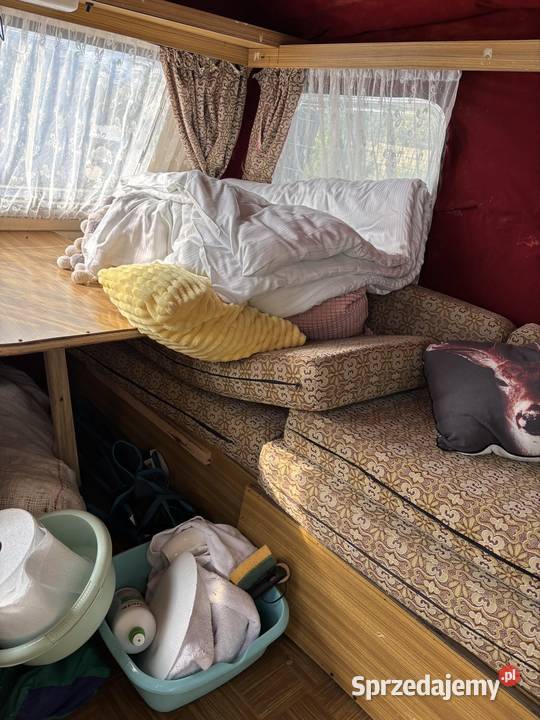 Przyczepa kempingowa Niewiadów N126e Marki