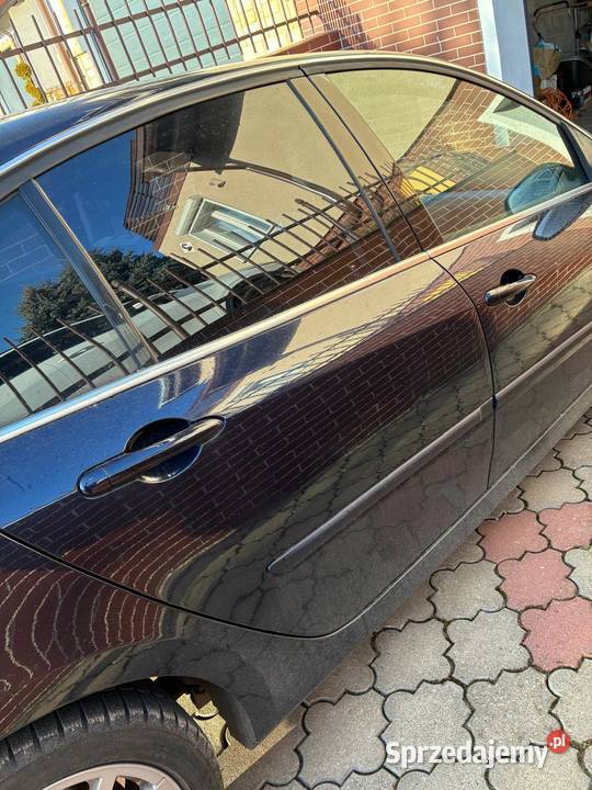 Sprzedam samochód Reno Laguna granatowy dolnośląskie Wałbrzych