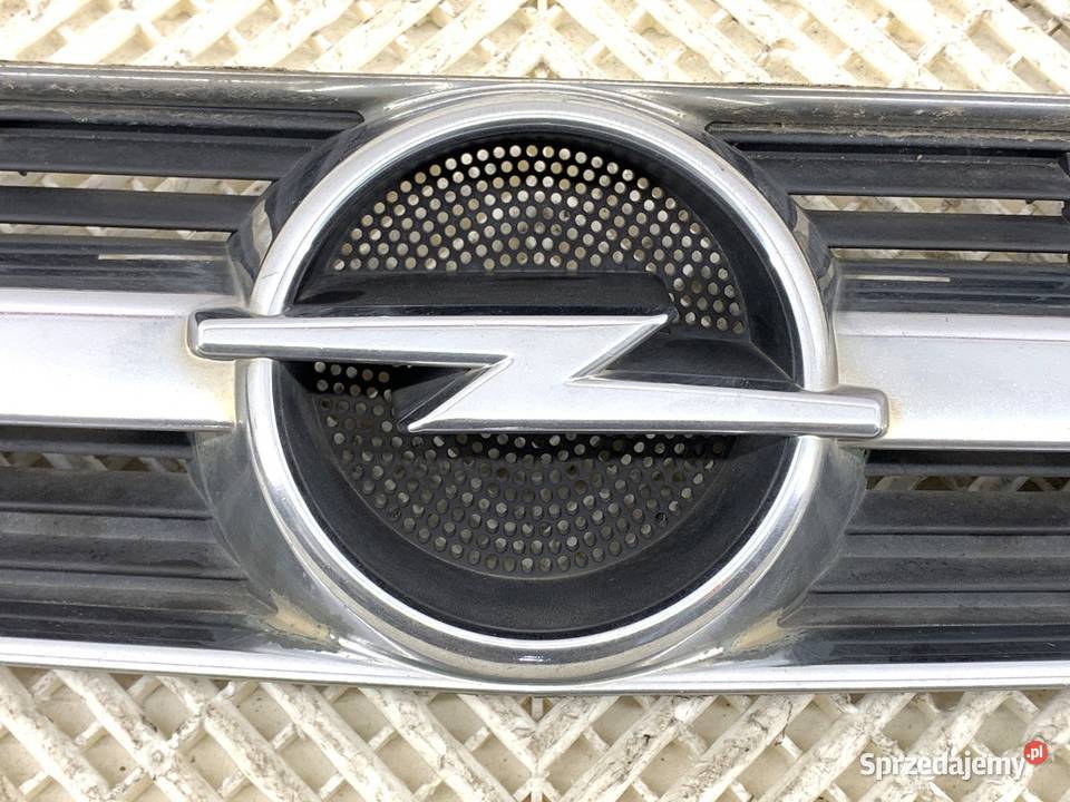 ATRAPA GRILL OPEL VECTRA C 0209 SedanLimuzyna