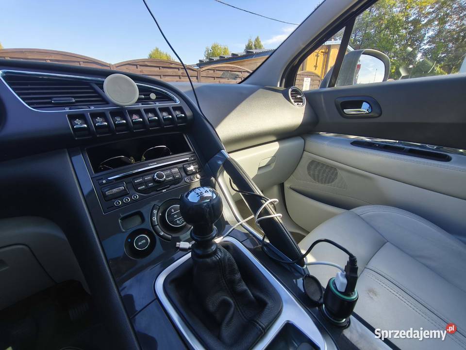 Peugeot 3008 20 HDI Bogate wyposażenie Ostrowiec Świętokrzyski