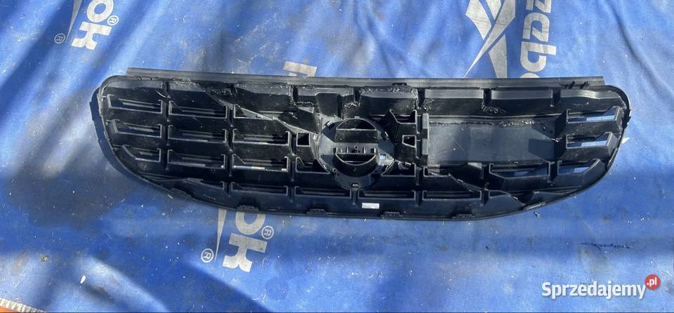 Grill atrapa grilla Volvo xc60 r design 20142017 Zderzaki Biała Podlaska sprzedam