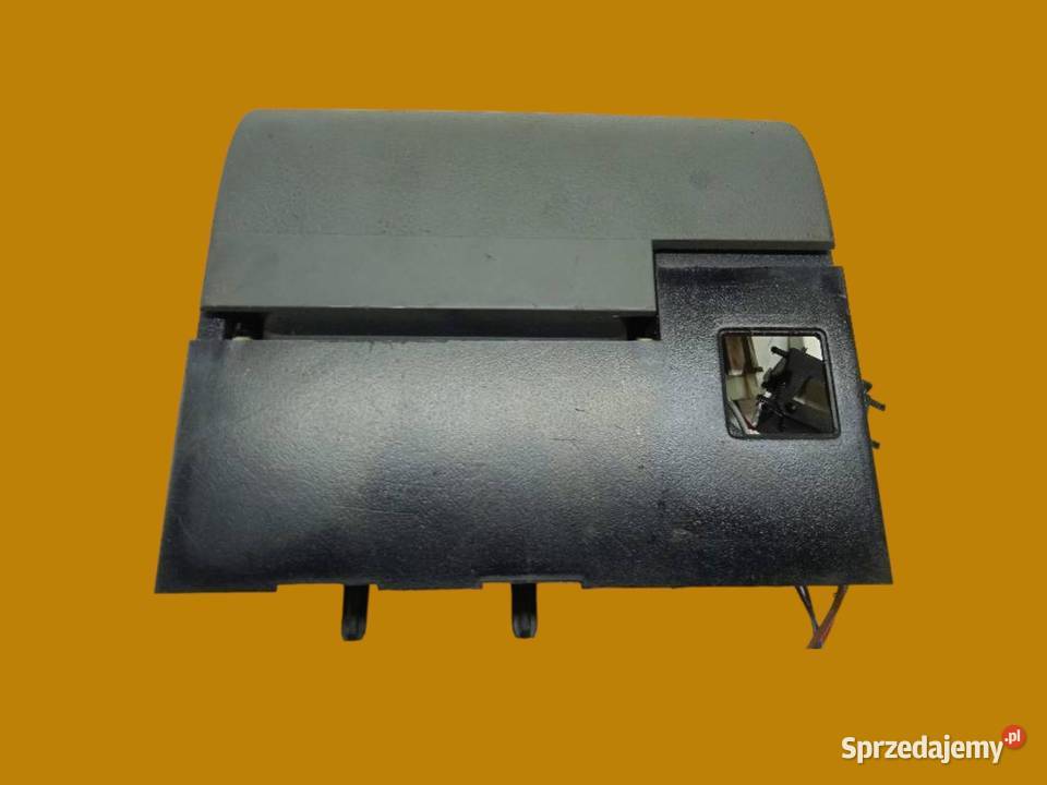 POPIELNICZKA PRZÓD EUROPA 8N 8N0857951 Audi TT I