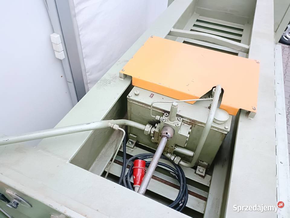 Prasa hydrauliczna półkowa JOOS HP 90 do forniru Gizałki