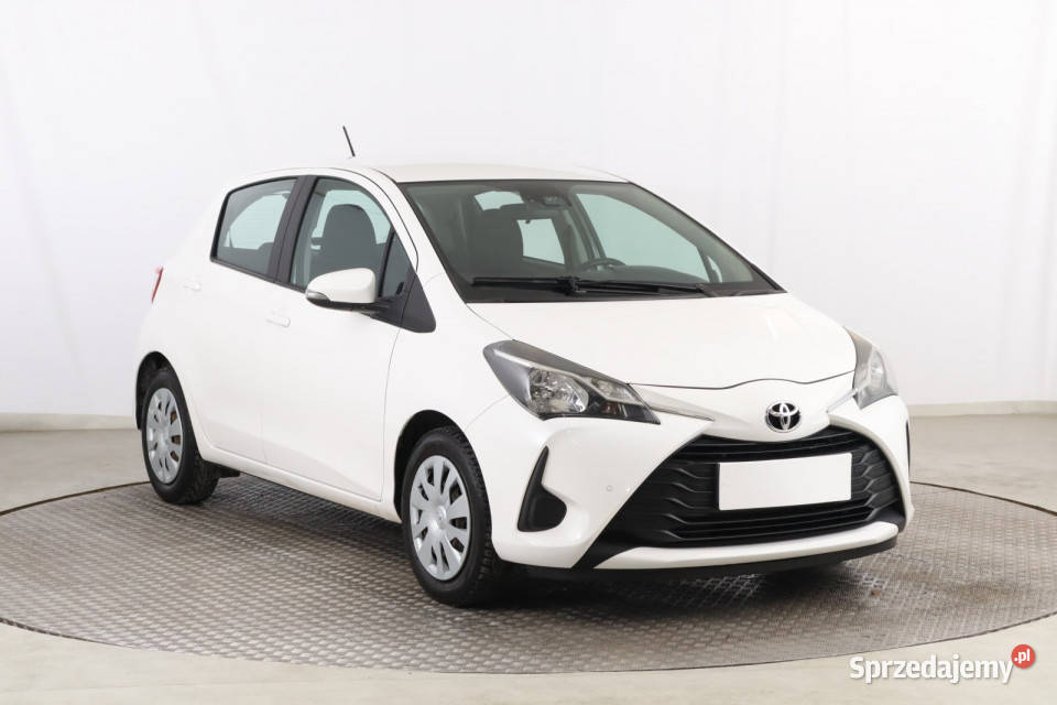 Toyota Yaris 10 VVTi nieuszkodzony śląskie Zabrze