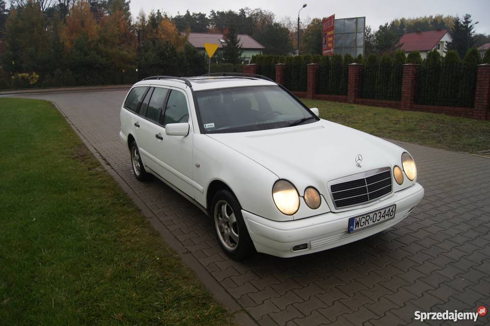 Mercedes W 210 2.0 B Góra Kalwaria Sprzedajemy.pl