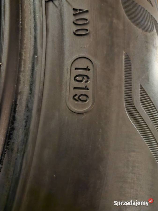 Bridgestone 26550r19 lato Samochodowe