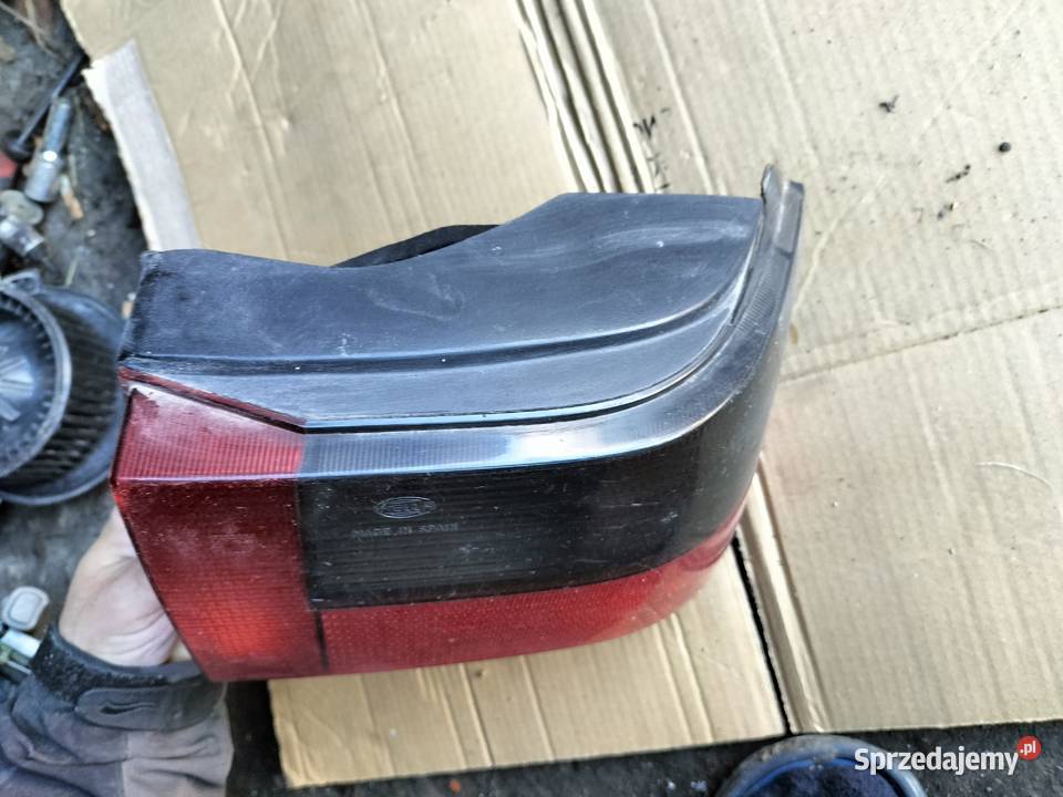 SEAT IBIZA 2 PRAWA LAMPA TYŁ lampy tylne Oświetlenie Kamień-Kolonia