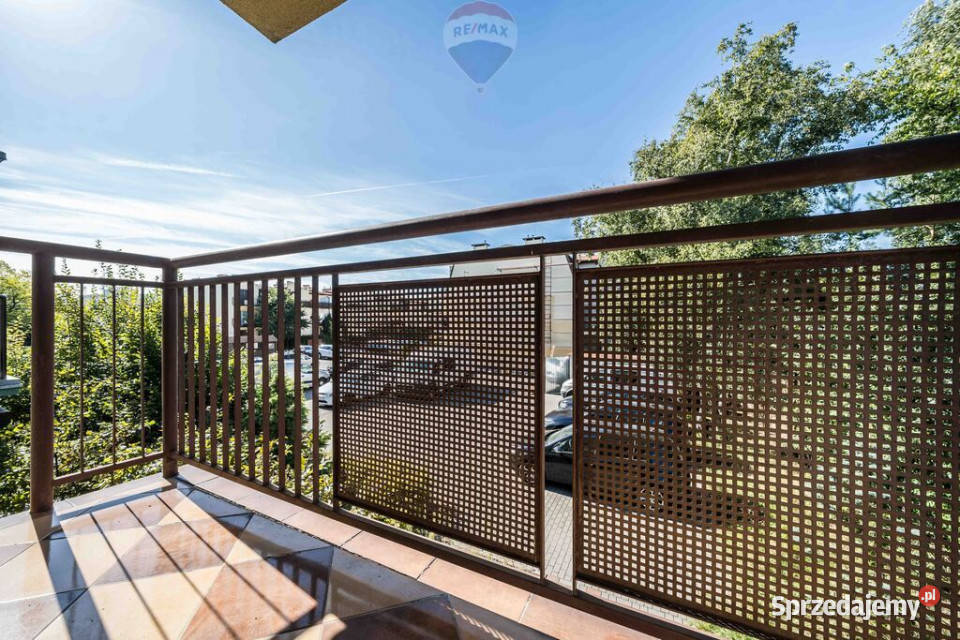 Dwupoziomowe z dwoma balkonami Żmigrodzka