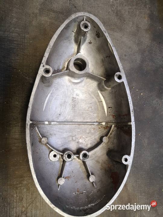 Pokrywa sprzęgła wsk 125 Łochów