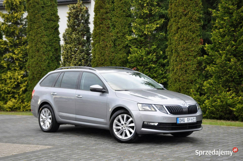 koda Octavia 16TDI115LedRadarNaviWelurRelingI isofix Ostrów Mazowiecka