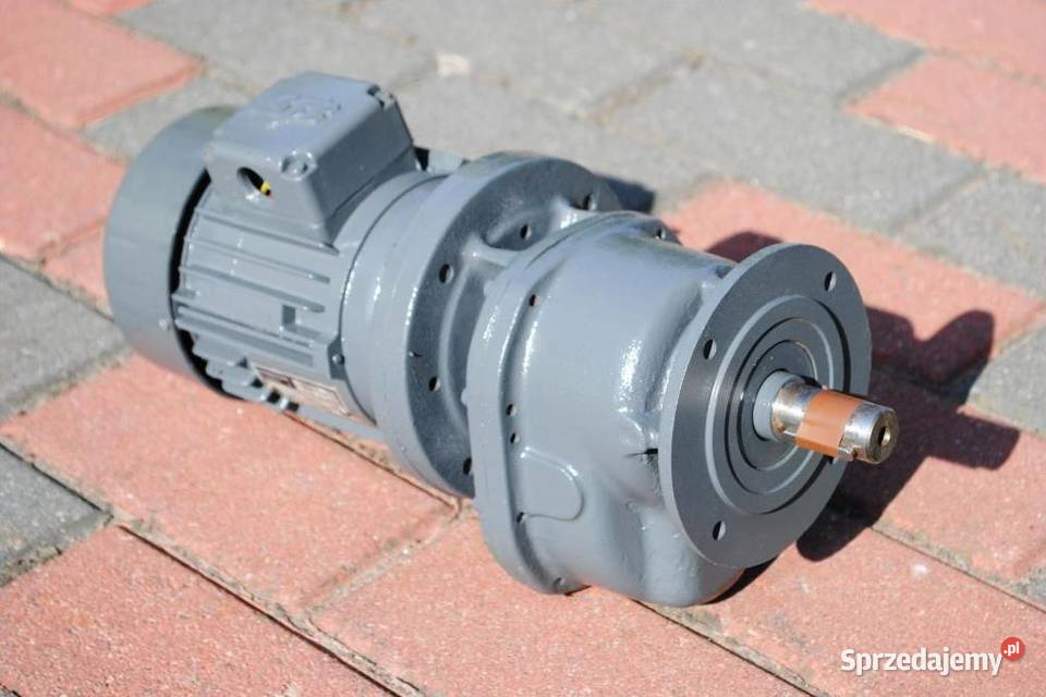 Motoreduktor kołnierzowy 018kw 44obrmin FVAT Pozostałe Kargowa