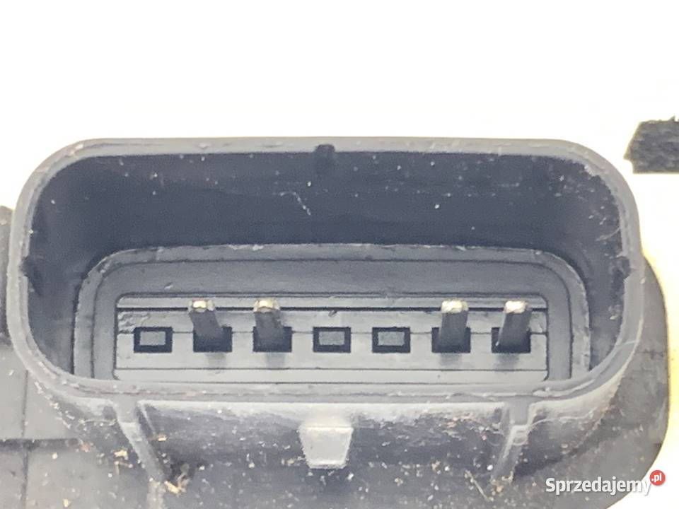 ZAMEK DRZWI LEWY TYŁ HYUNDAI ix35 Hatchback