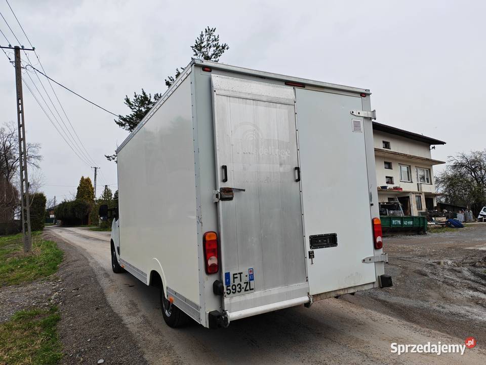 RENAULT MASTER IZOTERMA KONTENER RAMPA NAJAZD 145KM