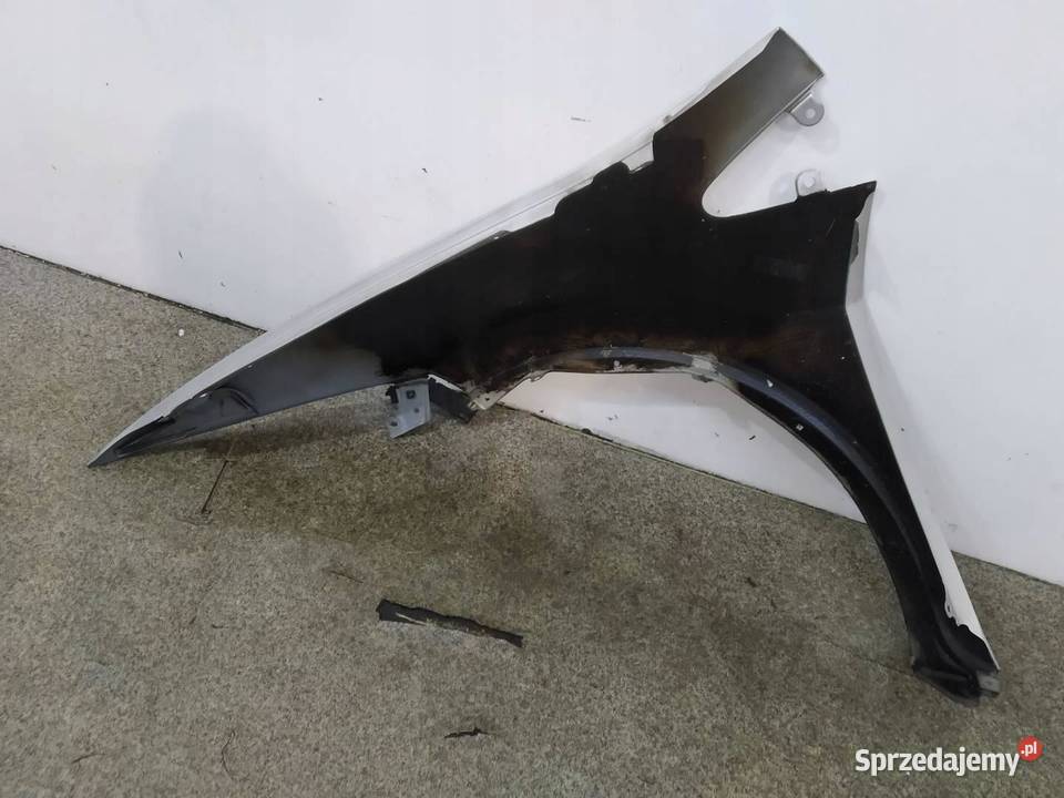 BŁOTNIK PRAWY PRZÓD SREBRNY Honda Civic VIII osobowe świętokrzyskie