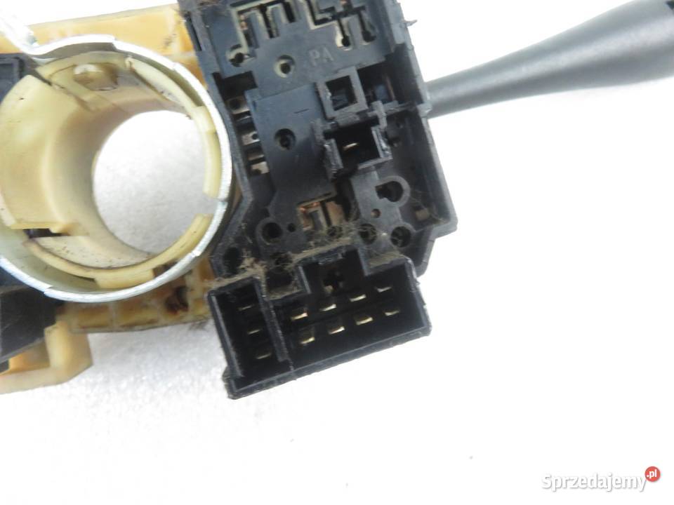 PRZEŁĄCZNIK ZESPOLONY NISSAN TERRANO II R20 osobowe Wyposażenie wnętrza