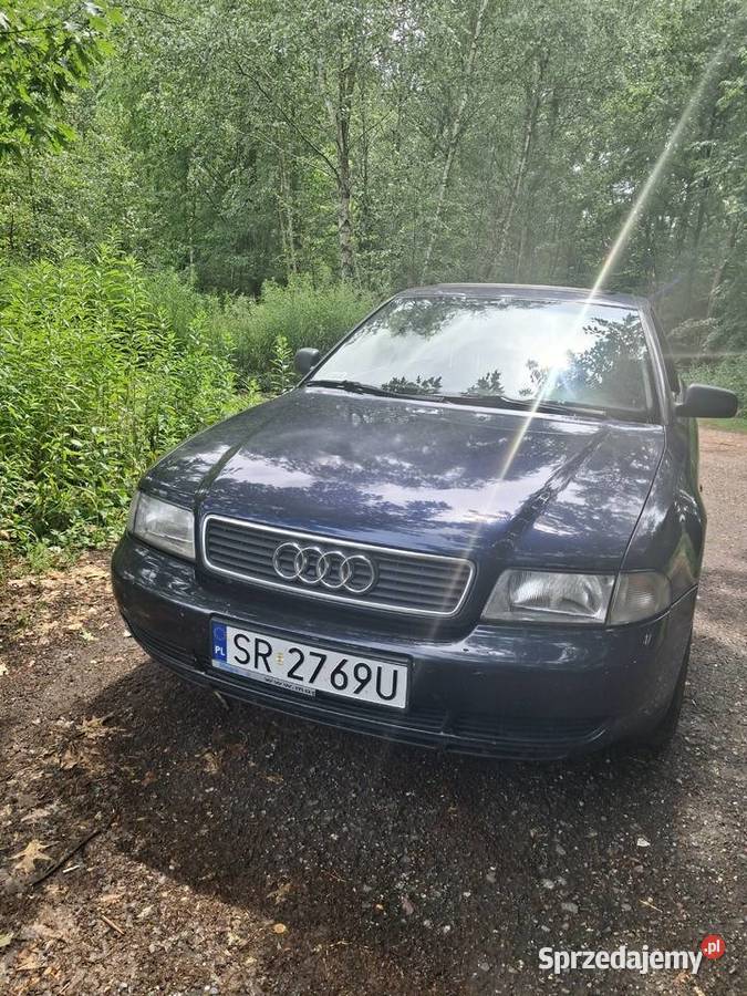 Audi A4 b5 16 benzyna sprzedam