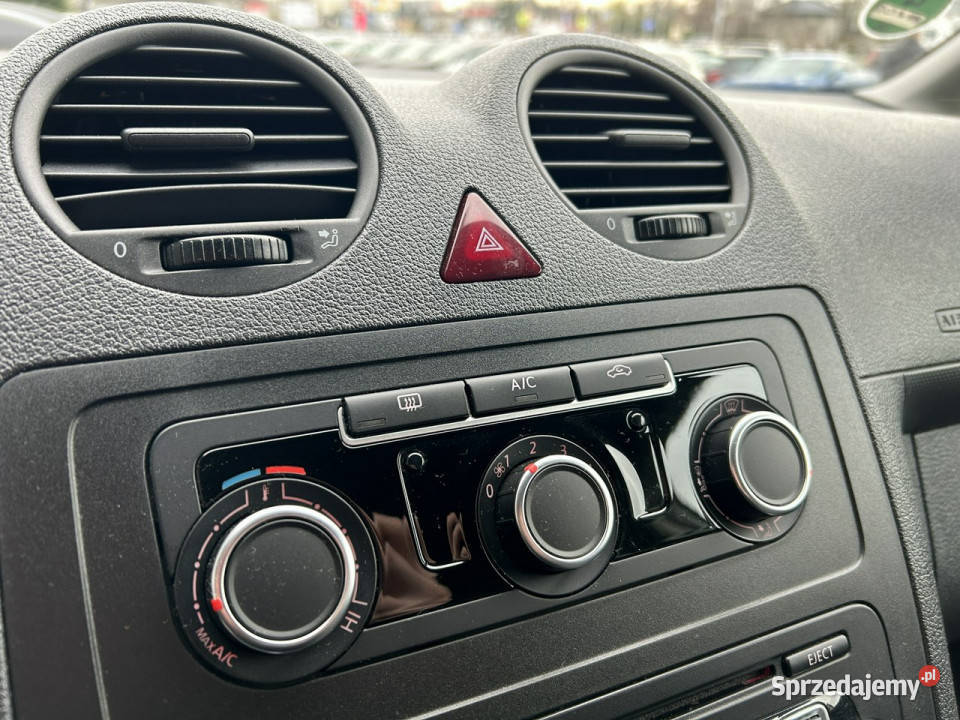 Volkswagen Caddy 7 osobowyLiftklimatyzacjaNowy isofix Caddy Żory sprzedam