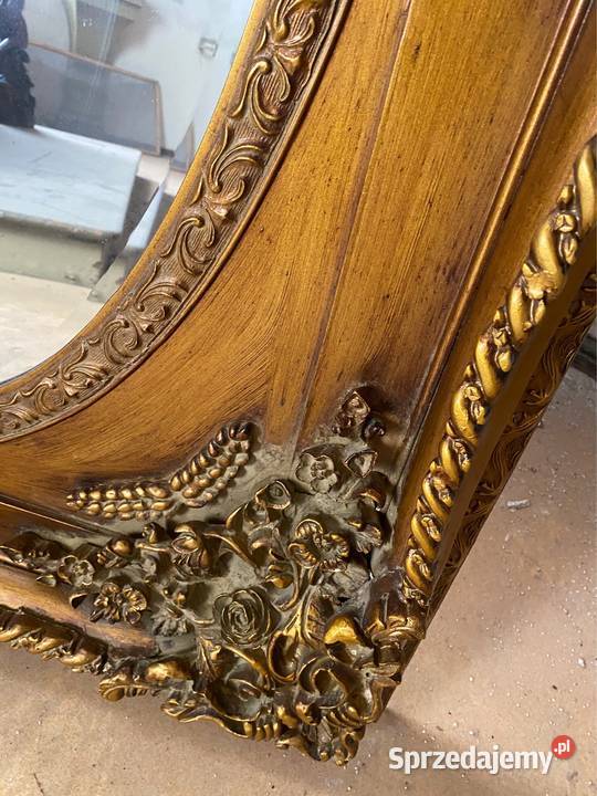 Stare lustro w przepięknej rzeźbionej ramie Kłodzko