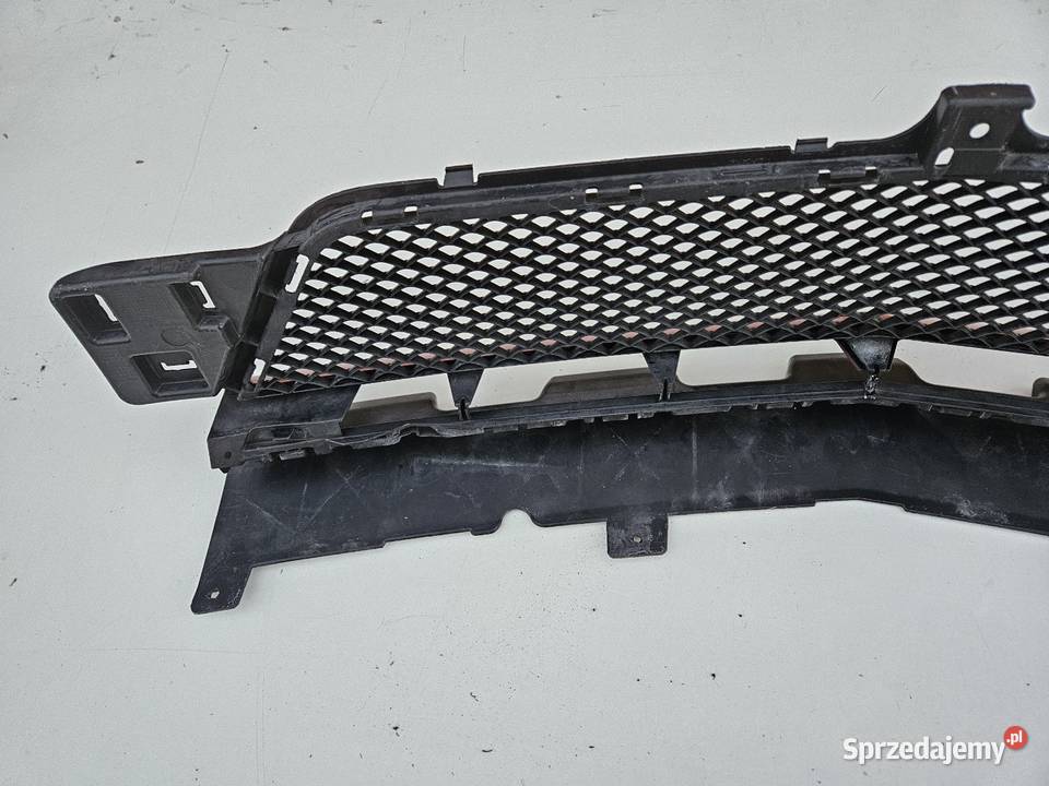 MERCEDES AKLASA W176 AMG KRATKA ŚRODKOWA wielkopolskie