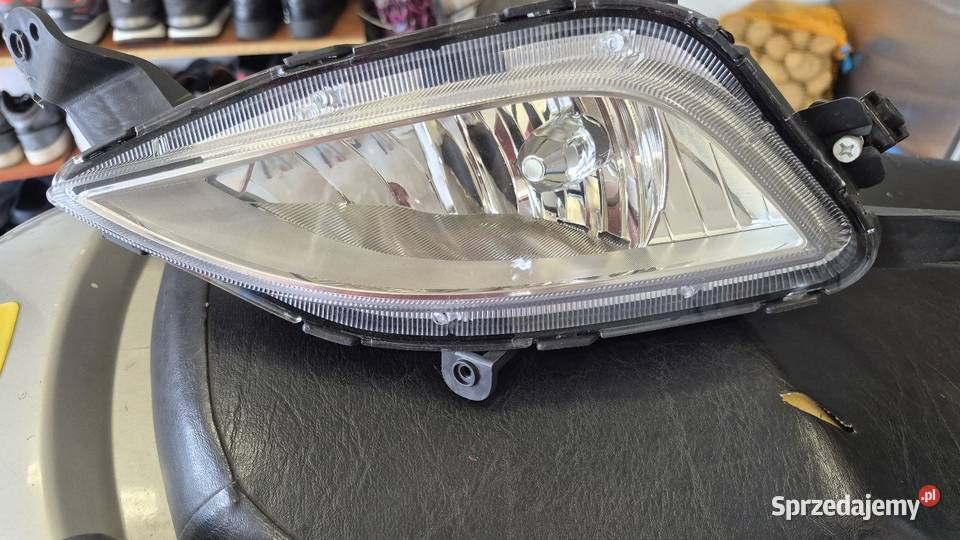 Lampa przeciwmgielna PRAWA PRZÓD Hyundai i30 II Oświetlenie Nowa Święta