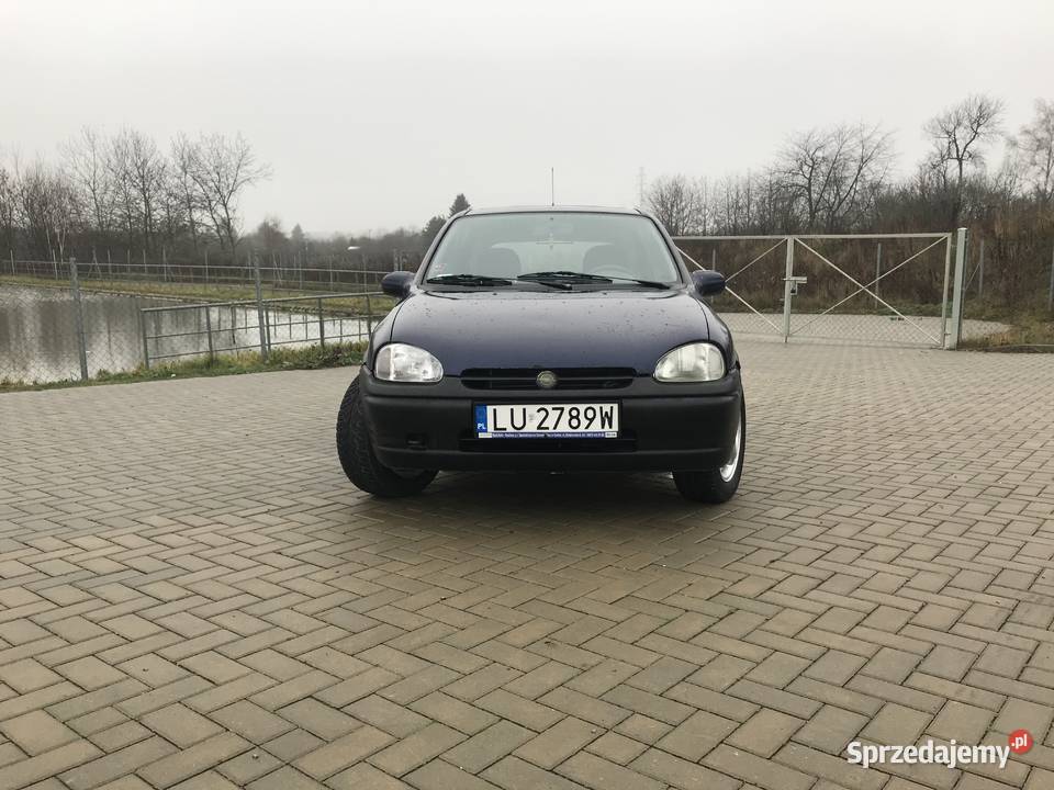 Opel Corsa B 14 PbLpg welurowa tapicerka lubelskie