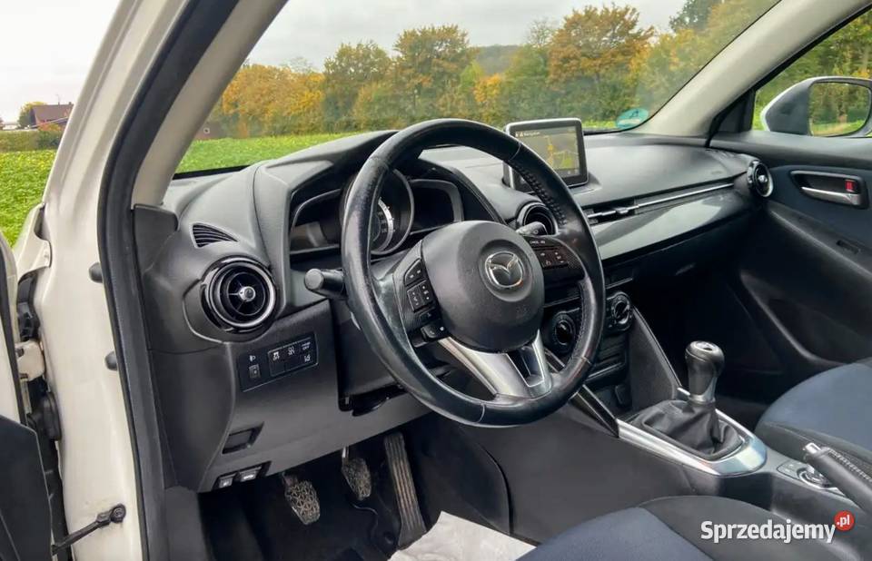 Mazda 2 15 SkyActiv 2015 Exclusive bezwypadkowa