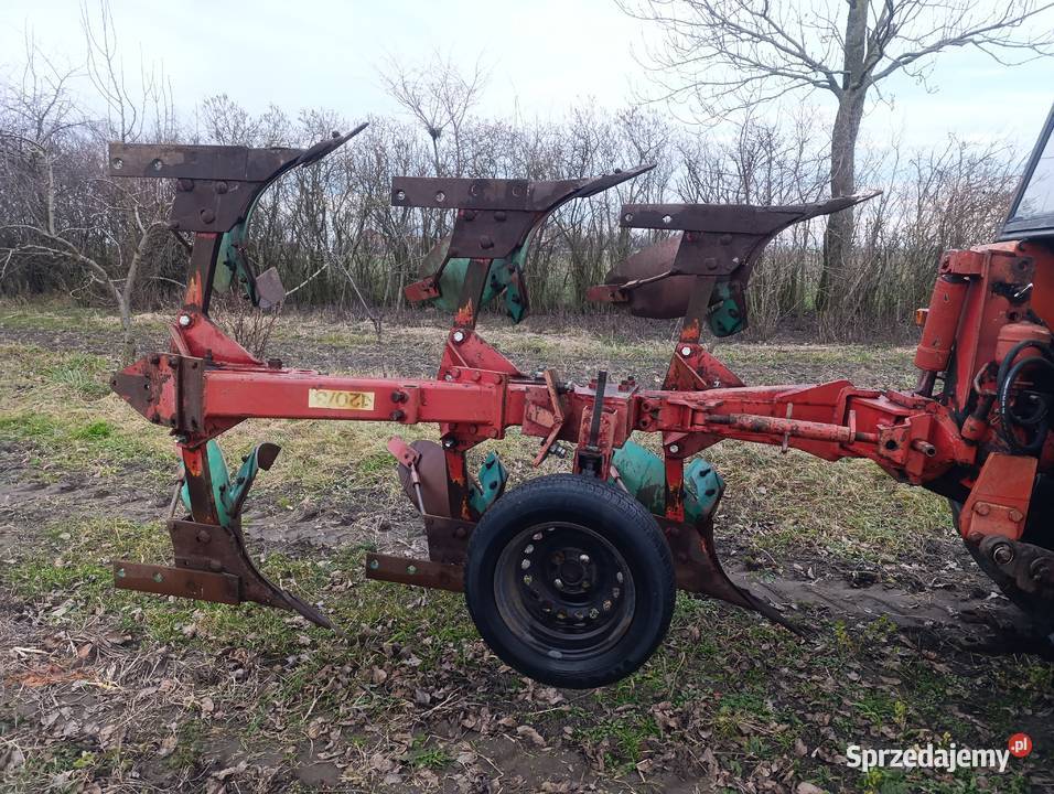 Pług 3 obrotowy Krone Mustang 1203 Trębki