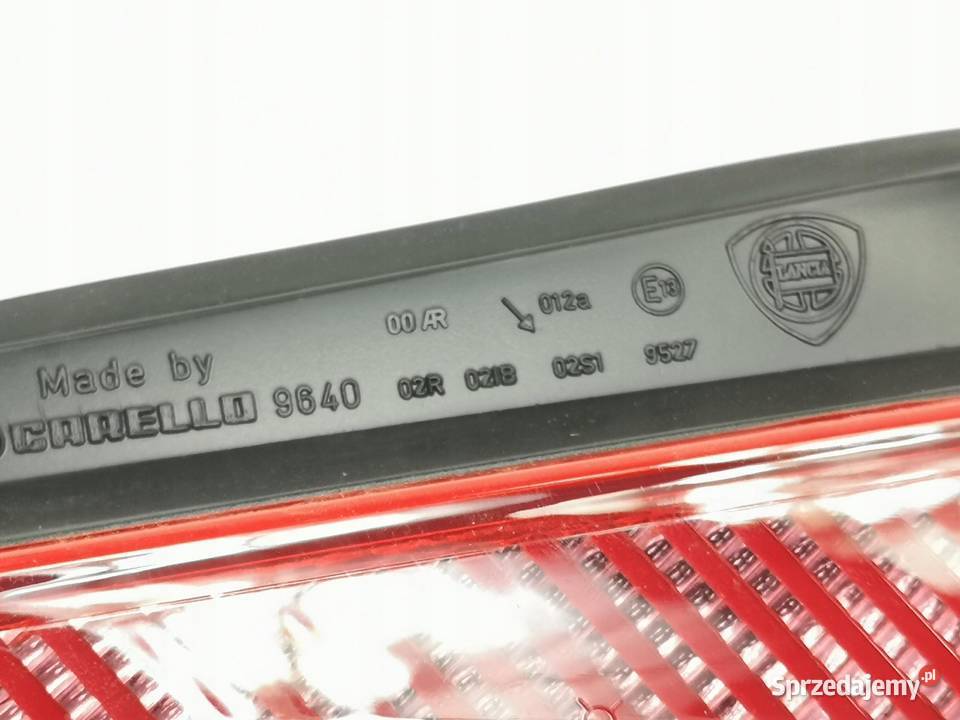 LAMPA PRAWY TYŁ LANCIA LYBRA SEDAN 19992005