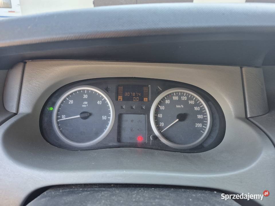 Opel Vivaro 20CDTI uszkodzony silnik małopolskie Kraków