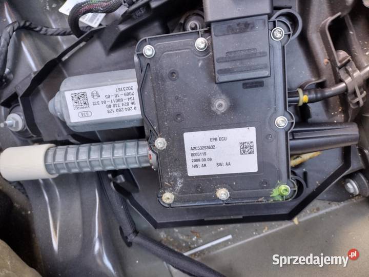 Hamulec ręczny postojowy mechanizm Peugeot 5008 Nowa Sól sprzedam
