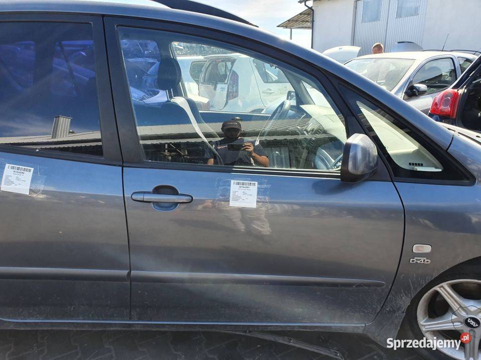 DRZWI PRAWE PRZÓD TOYOTA COROLLA VERSO sprzedam