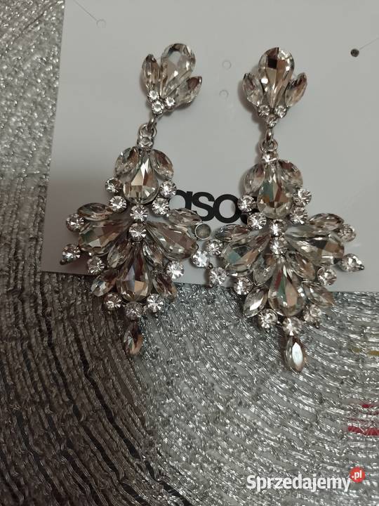ASOS Długie bogato zdobione kolczyki z Londynu Kraków
