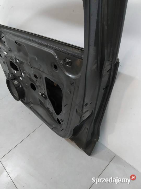 DRZWI PRAWE PRZÓD SPALONE Audi Q2 I 2016 świętokrzyskie sprzedam