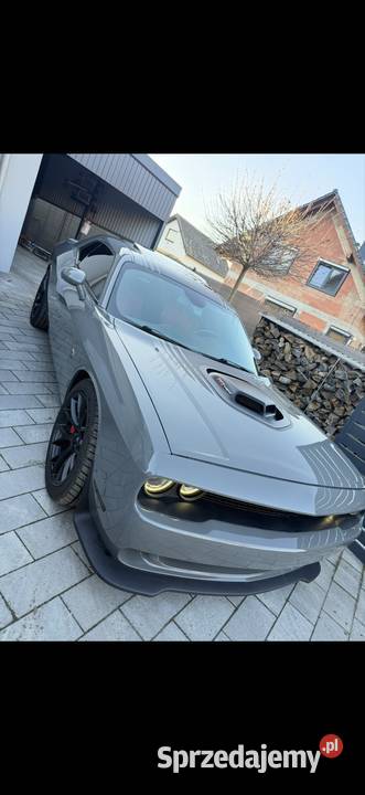 Dodge Challenger 64 Shaker Scat Pack welurowa tapicerka Opole