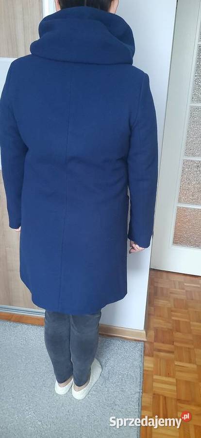 Płaszcz z kapturem niebieski Rozmiar 42(XL) Ostrów Mazowiecka