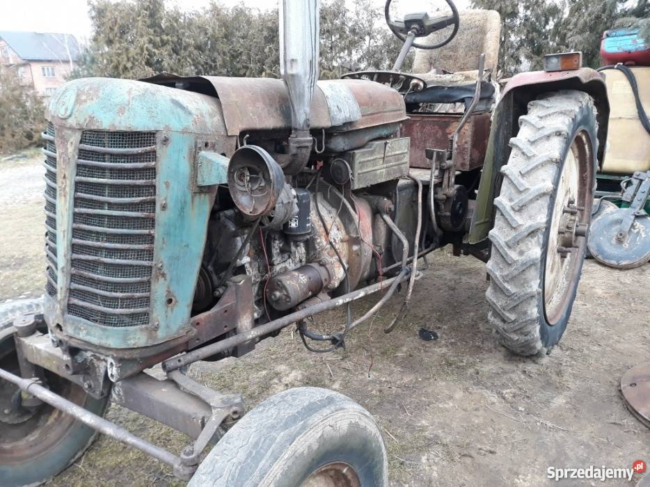 Maska osłona do ciągnika Zetor K25 nieuszkodzony Bucze