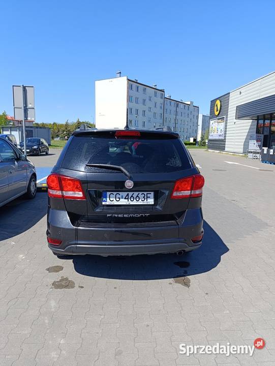 Fiat Freemont 2 0 Multijet170 7 osobowy odtwarzacz DVD